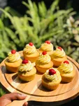 Strawberry vanilla cupcakes_12 Slice