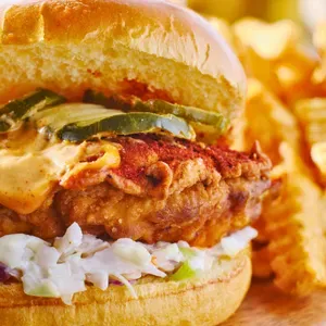 CHICKEN SANDWICH