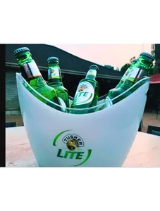 6-Pack Tusker Lite