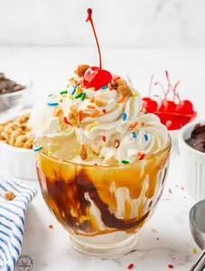 Caramel Sundaes