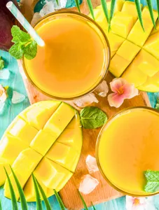 Mango & Tree Tomato Smoothie