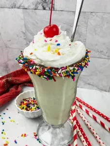 Vanilla Milk Shakes