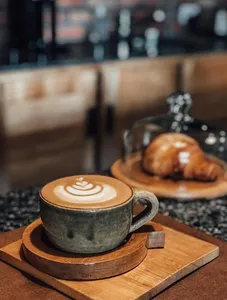 Hot Cardamom Latte