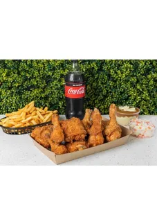 Chicken & Fries & Beverages Family meal