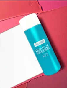 Signature Gentle eye make up remover with Aloe