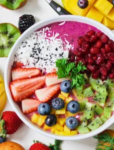 Fruit Yughrout Macedoine