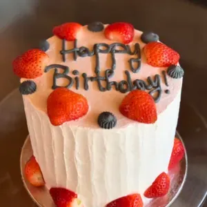 Strawberry Vanilla Cupcakes