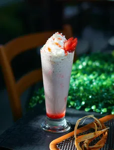 Strawberry Cream