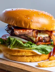 BBQ Beef And Egg Burger