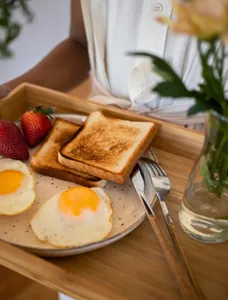 Toasted Bread With Egg