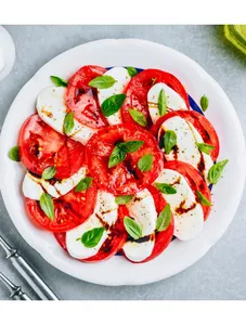 CAPRESE SALAD